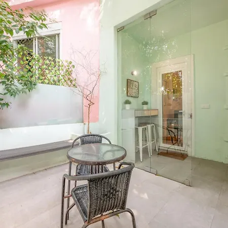 Guestready - Glorious Near Miradouro Da Graca Appartamento Lisbona